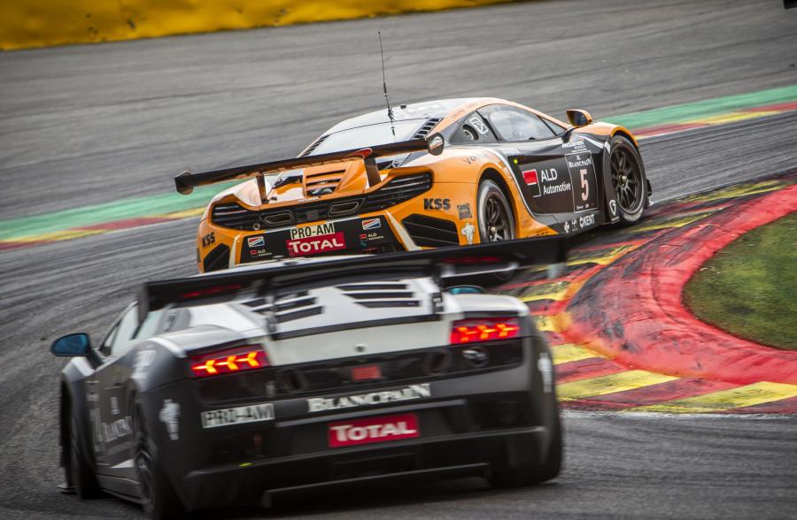  McLaren MP4-12C GT3 Spa 24 hours 2012 года  (фото 11 из 17)
